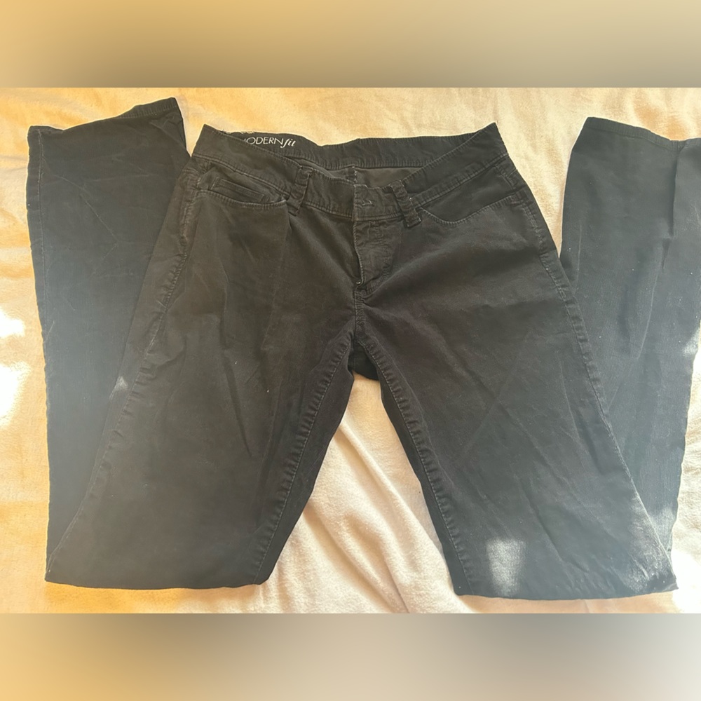 Black & white cauterize jeans